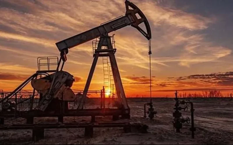 ارتفاع أسعار النفط عقب قرار تثبيت إنتاج أوبك+